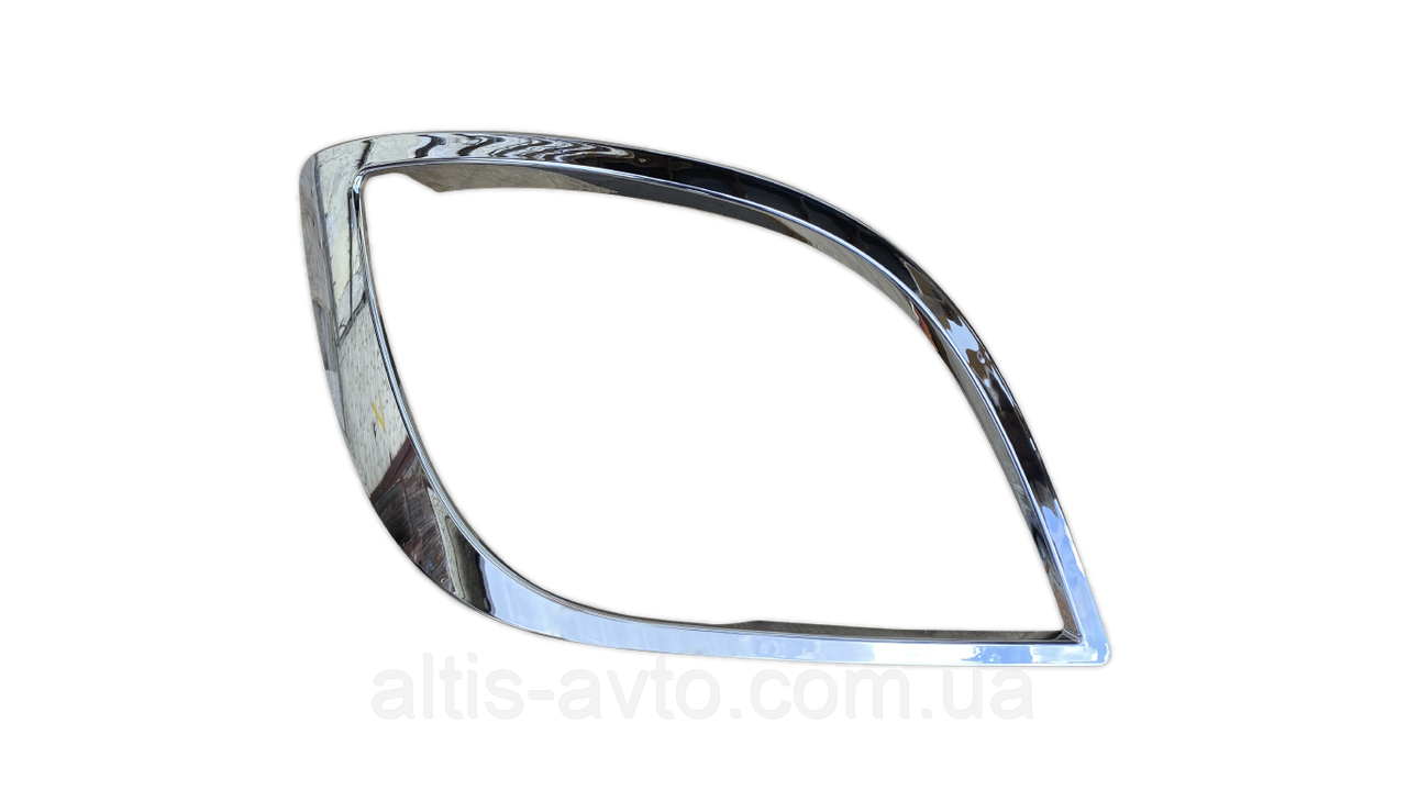 Рамка фари хром R DAF XF Євро 6 2011377