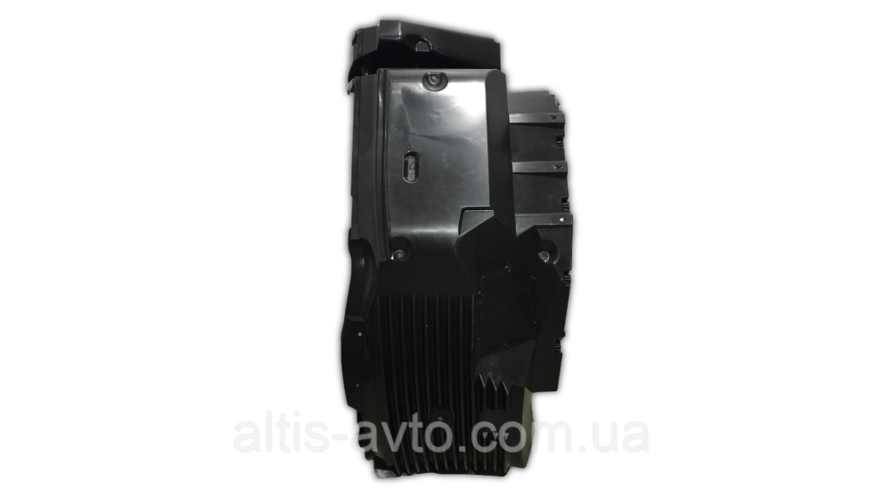 Крило переднє переднього колеса RH MAN TGA M500.5277