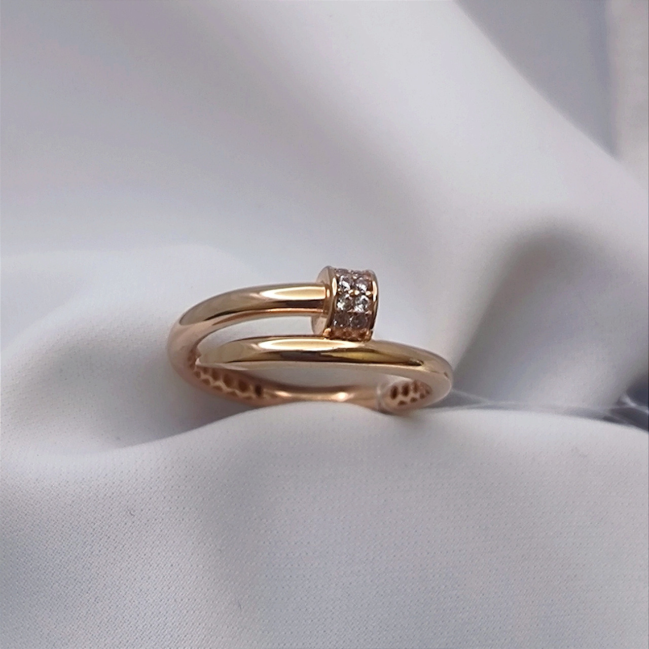 Золоте каблучка Uкг-Gold гвіздок