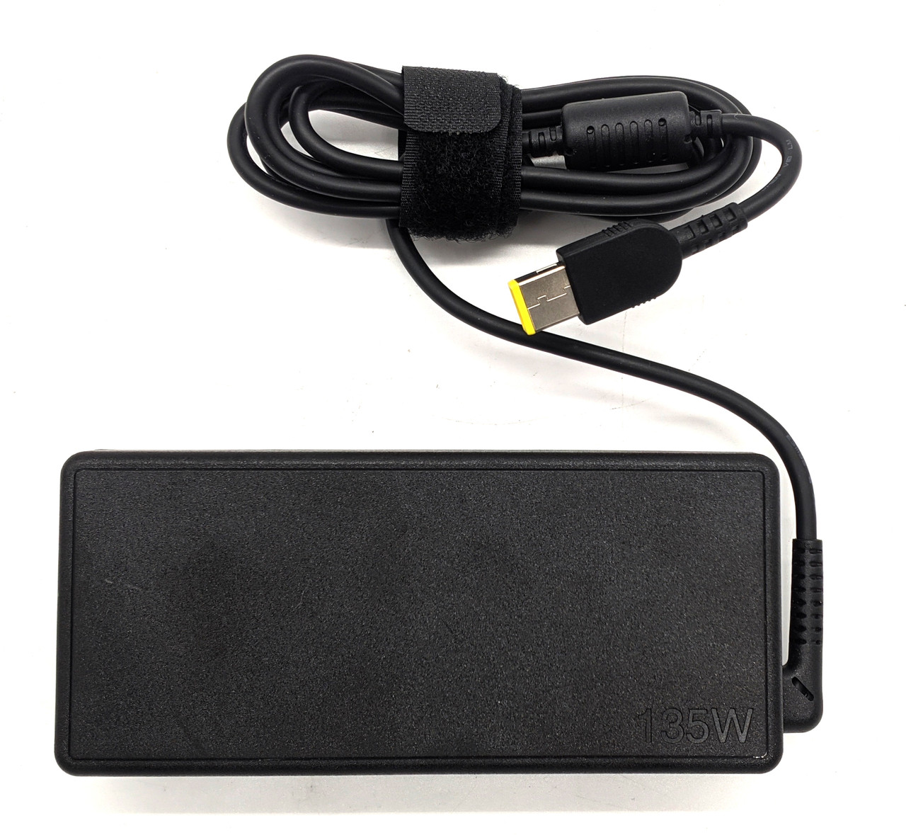 Original Блок живлення для ноутбука Lenovo 135 W 20 V 6.75 A (USB + pin), фото 1