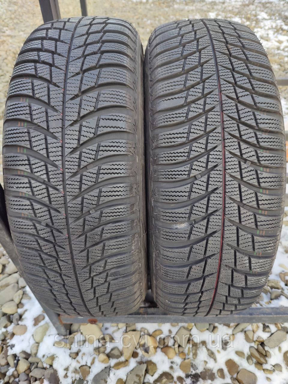 Зимові шини 205 60 r16 96H Bridgestone Blizzak LM001