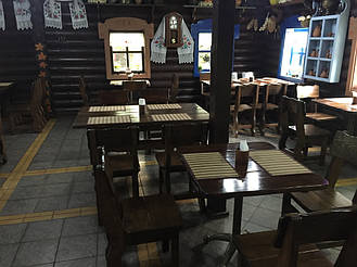 Деревянная мебель в интерьере ресторана "ХАТА GRILL" по трассе Киев-Житомир 6