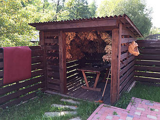 Деревянная мебель в интерьере ресторана-готеля "Джерело" 11