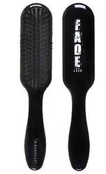 Щітки та пензлі для стрижки волосся