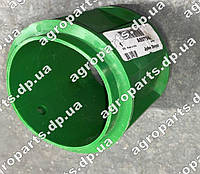 Кришка A60794 John Deere COVER, SPRING CLUTCH запасные части А60794 втулка