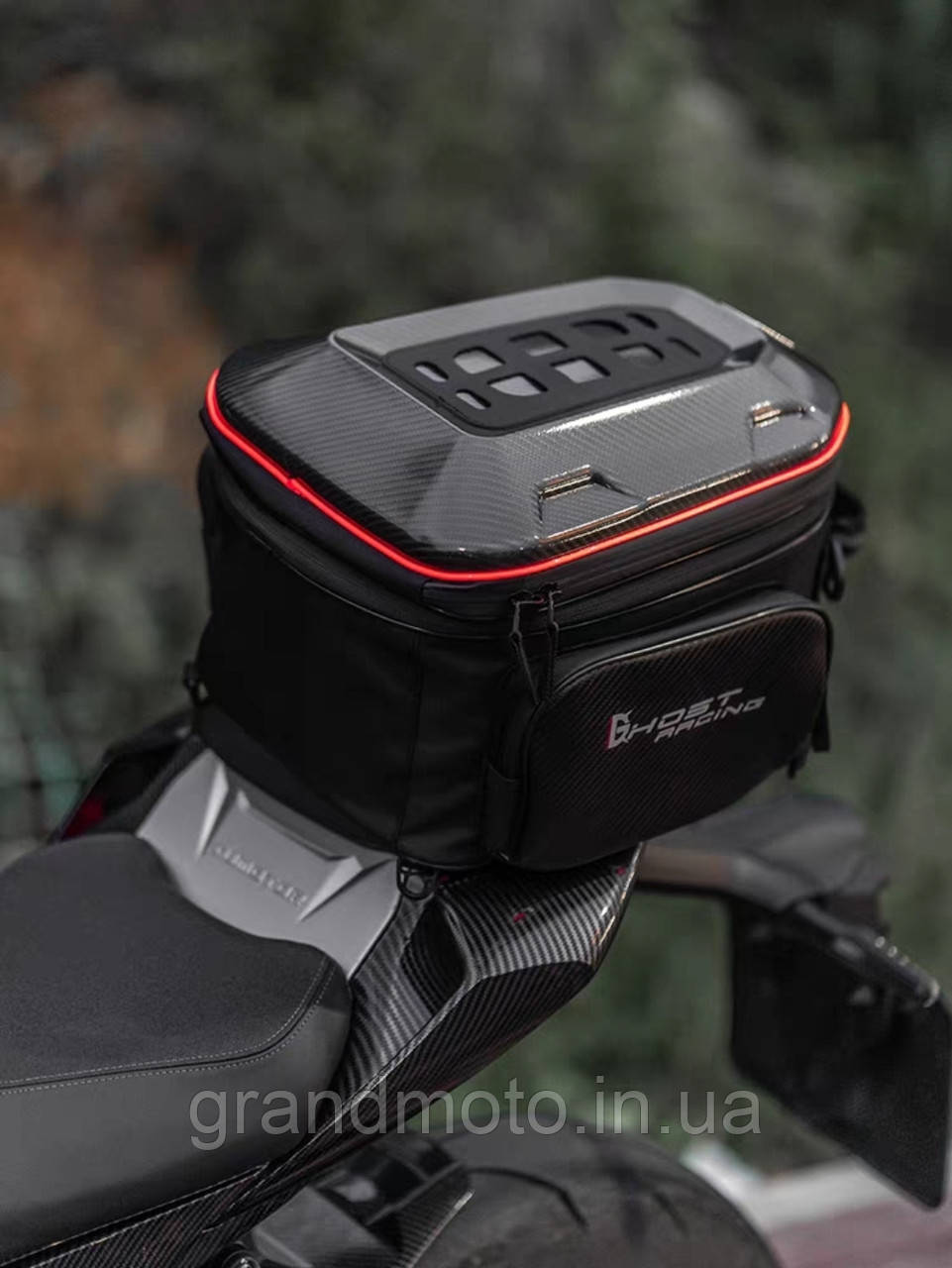 Сумка рюкзак із підсвіткою LED на сидіння мотоцикла для шолома Ghost Racing
