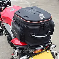 Сумка рюкзак с подсведкой LED на сидение мотоцикла для шлема Ghost Racing Черный мат с красной обводкой