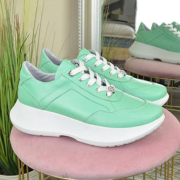 Кросівки жіночі шкіряні на шнуруванні. Цвет мята. 41 розмір