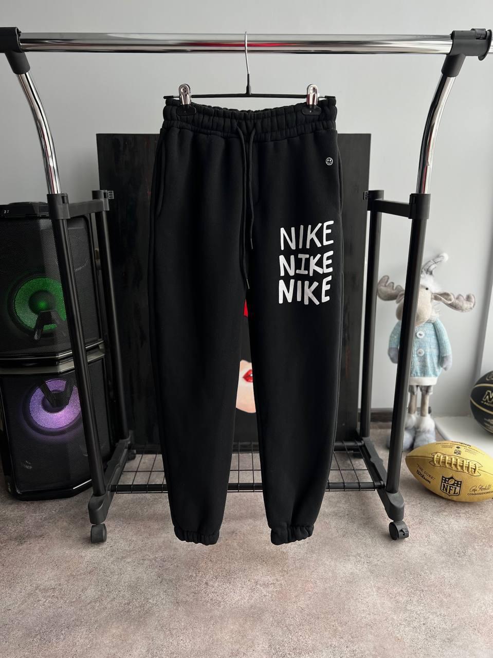 Чоловічі зимові спортивні штани Nike чорні Брюки на теплі флісі Найк (G)