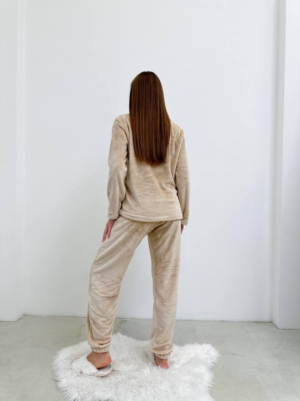 Теплая зимняя женская модная пижама из махры кофта и штаны, пижама на подарок домашний махровый комплект OS 46/48, Бежевый - фото 6 - id-p2045949505