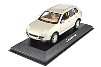 Коллекционная модель авто 1/43 Porsche Cayenne 2002 Gold Minichamps