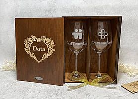 Келихи для вина богемське скло в дерев'яній коробці корпоративний подарунок
