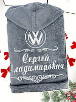Чоловічий махровий халат із вишивкою "Volkswagen – народний автомобіль"