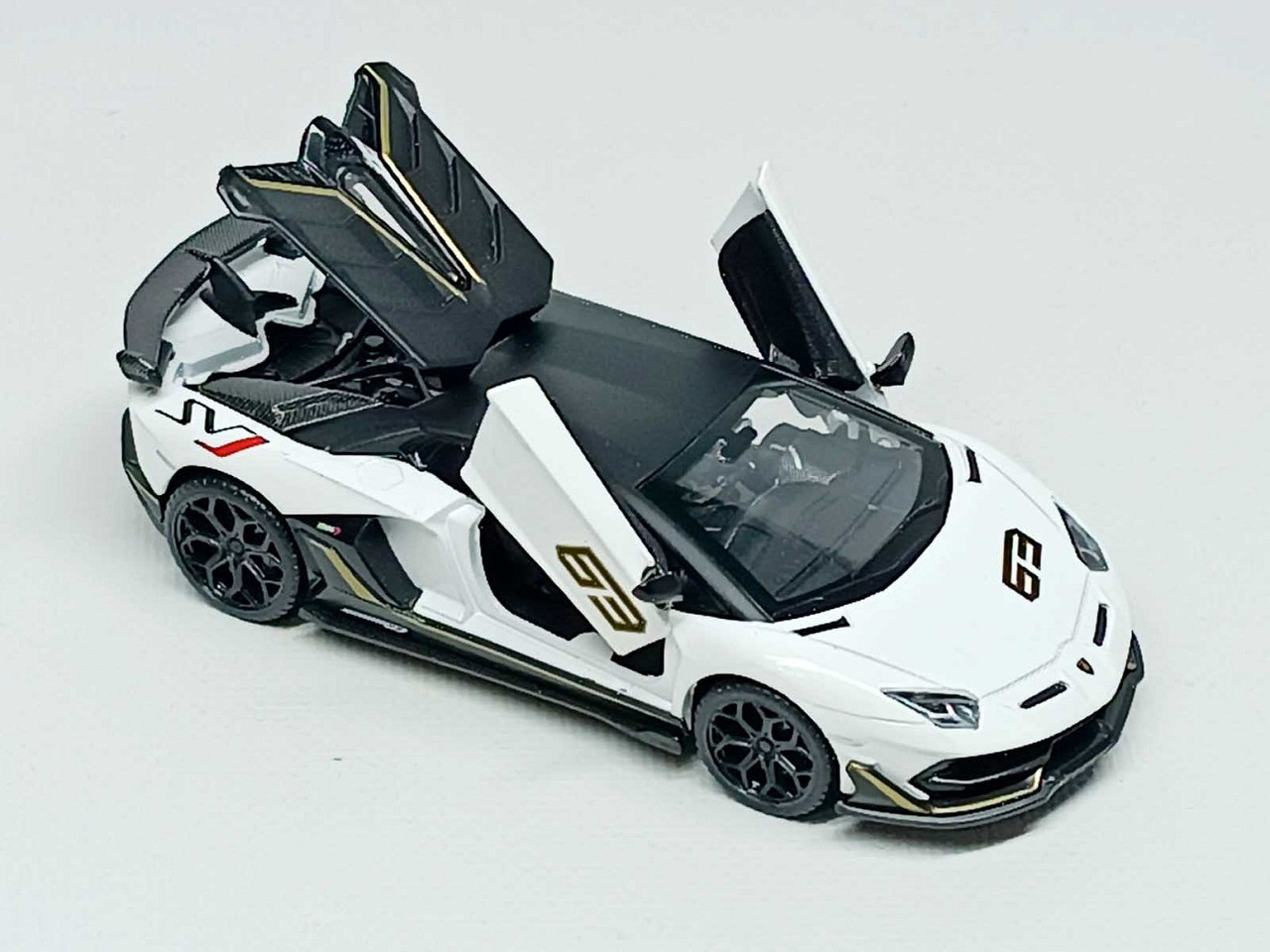 Машинка Автопром lamborghini aventador svj біла 13 см 68472-2