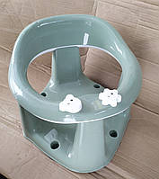 Сидіння у ванну дитяче для купання на присосках