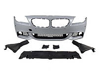 Передний бампер на BMW 5 Series F10 2010-2014 год ( в стиле M Sport Paket )