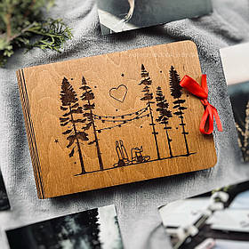 Дерев'яний альбом для фото 10*15 - подарунок дівчині, хлопцеві | Фотоальбом з дерева для закоханих та друзів