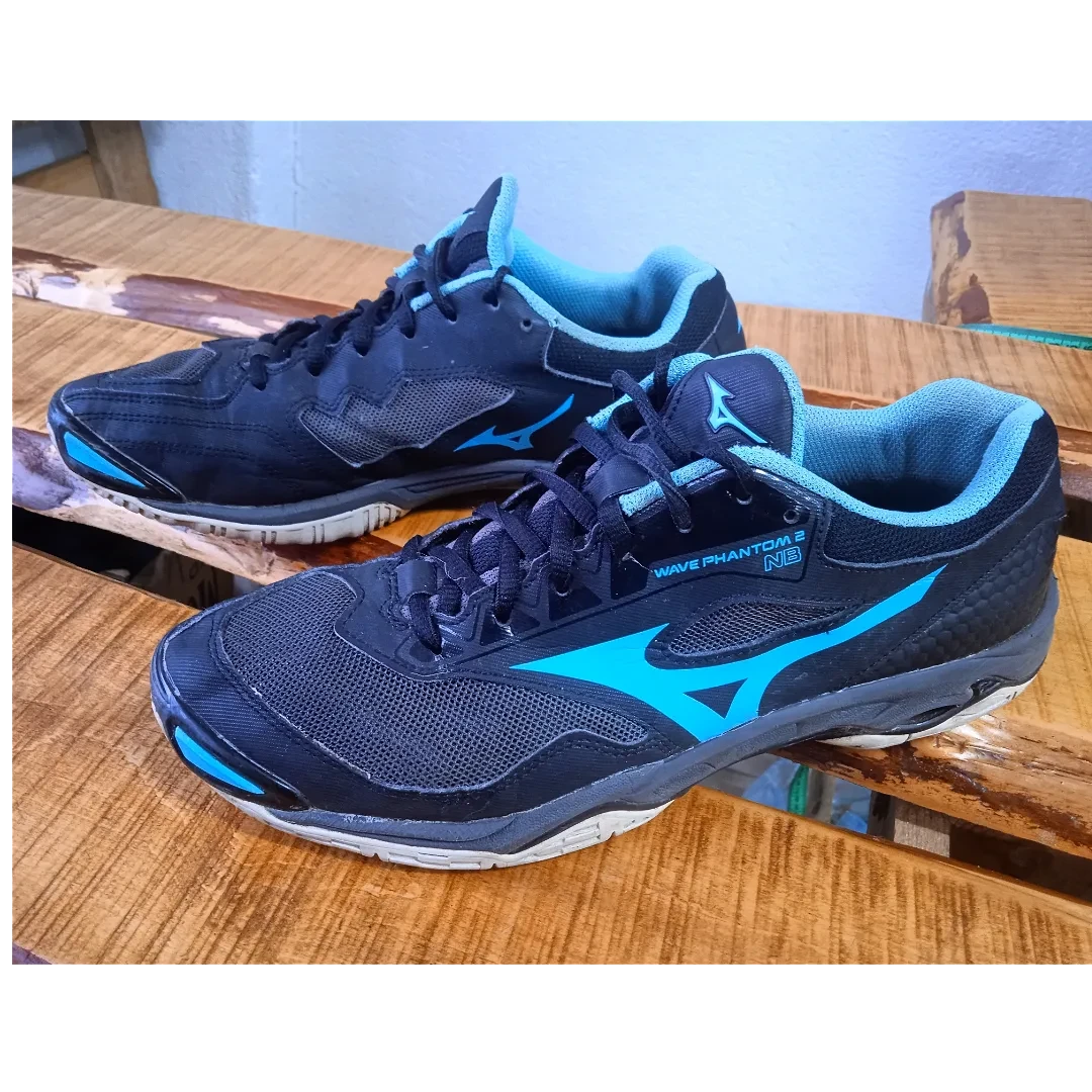 Mizuno Wave Phantom 2 Netball Trainers Blac 40 41 ID