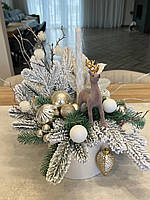 Новорічна композиція з оленем, новорічний декор , новогодний декор для дома