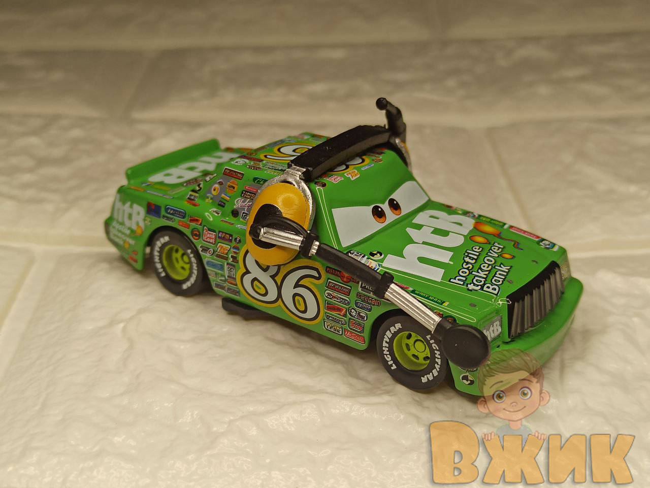Тачки Чико Хікс Шик Гікс Cars Chick Hicks Дісней мультфільм Pixar металеві машинки