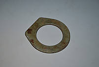 Шайба оси качания (передняя ось) ЮМЗ 45-300104