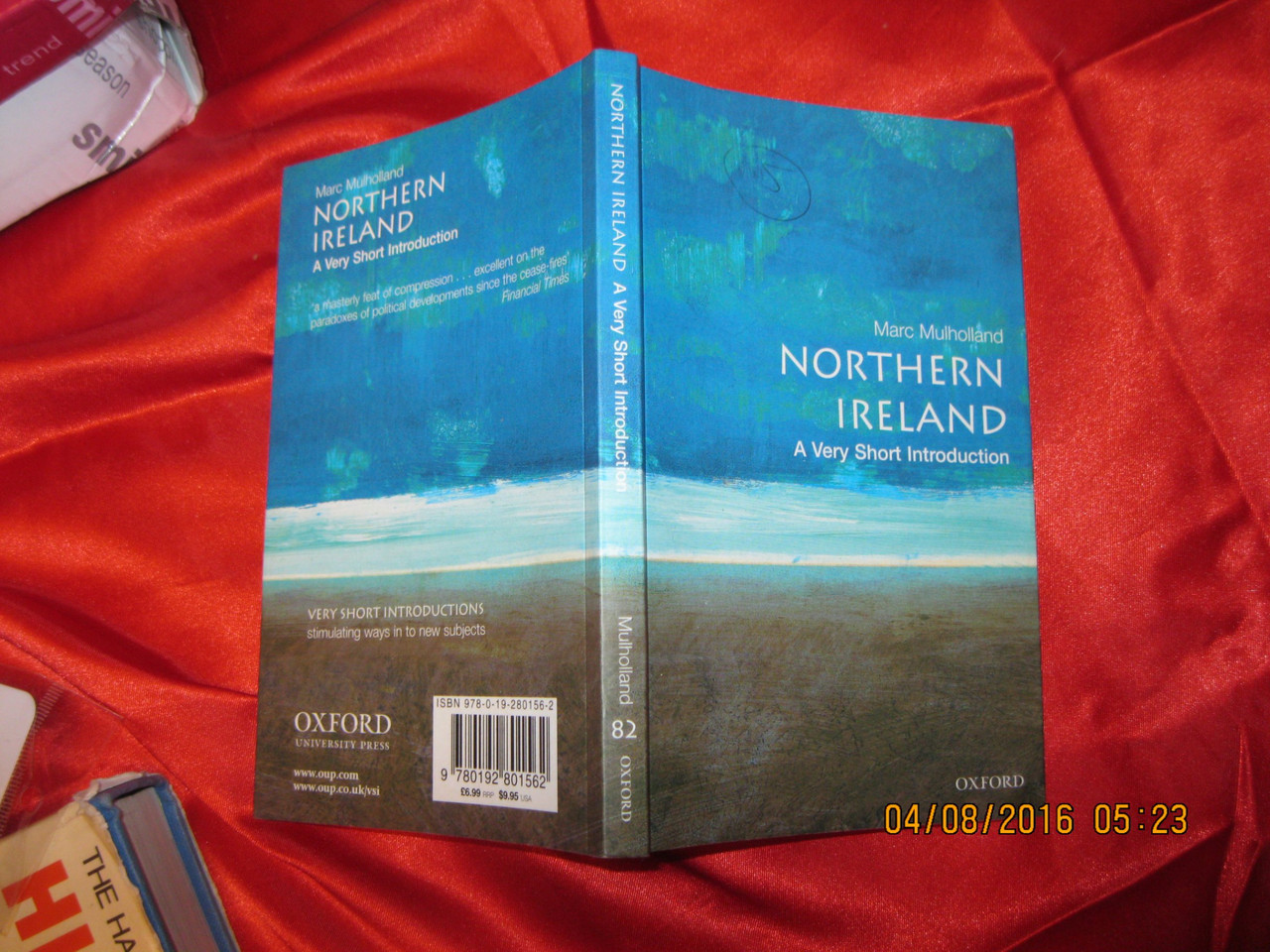 OXFORD IRELAND книга английский язык - фото 1 - id-p367375832