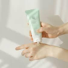 Очищувальний гель для вмивання з зеленою сливою BEAUTY OF JOSEON Green Plum Refreshing Cleanser 100 мл, фото 3