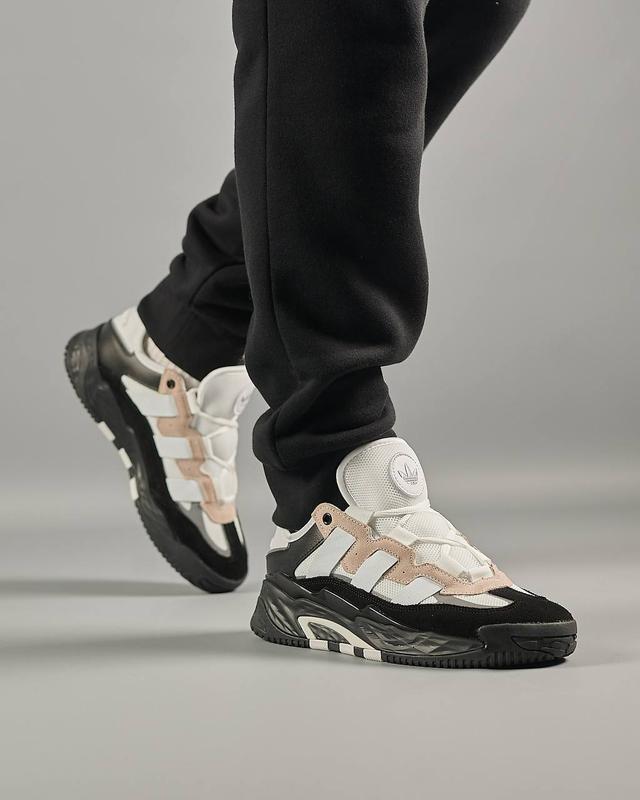 чоловічі кросівки Adidas Niteball White 