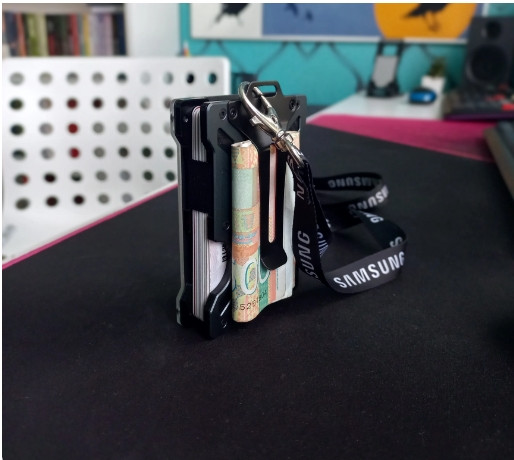 Картхолдер металевий з RFID захистом Чорний Картхолдер металевий з RFID захистом Чорний