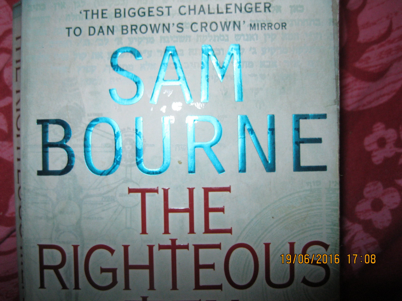 Книга The Righteous Men Sam Bourne НА АНГЛИЙСКОМ ЯЗЫКЕ роман из БРИТАНИИ 831 - фото 2 - id-p367376184