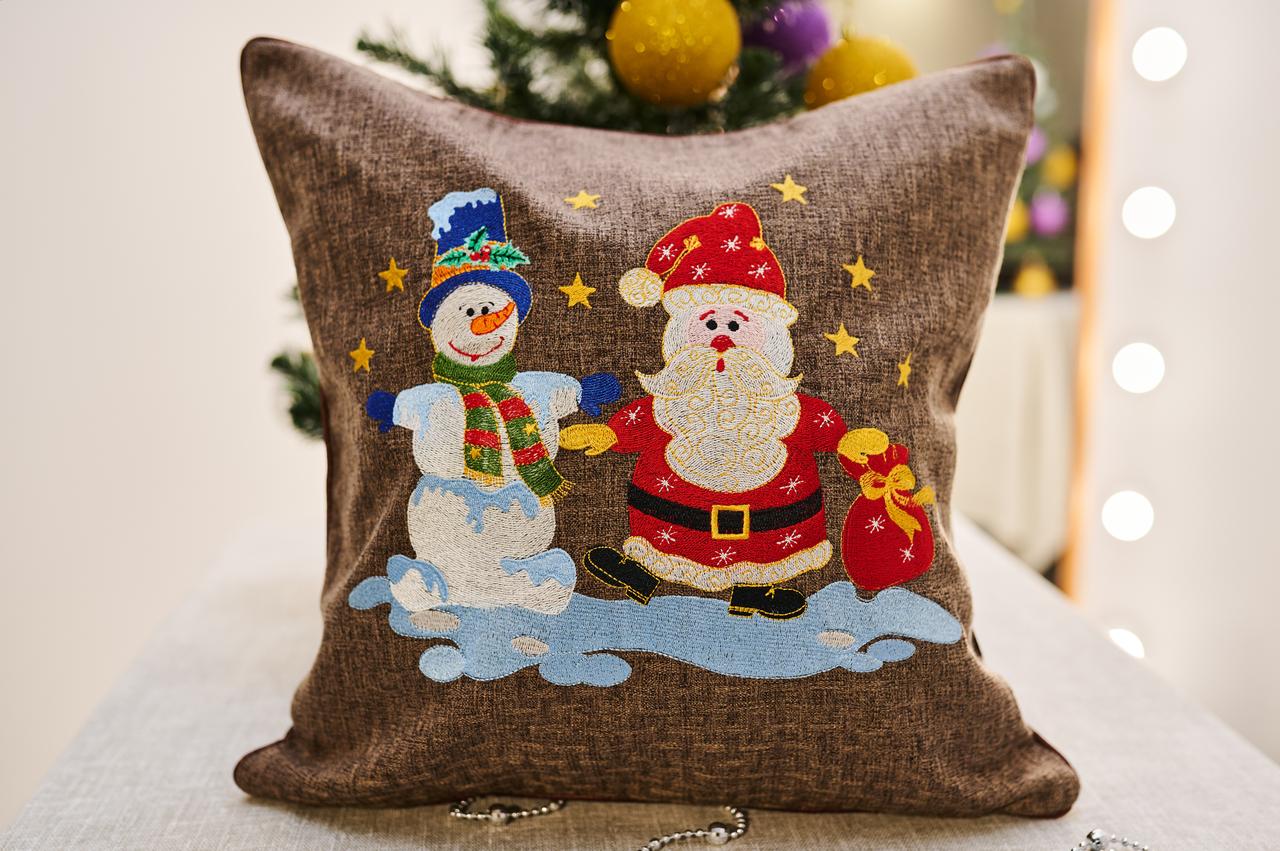Наволочка на декоративну подушку з вишивкою - Санта і Сніговик / ПП"Світлана-К"
