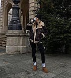 Жіноча подовжена коричнева дублянка в стилі оверсайз., фото 5