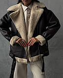 Жіноча подовжена коричнева дублянка в стилі оверсайз., фото 7