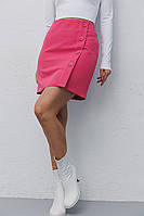 Мини-юбка с декоративными пуговицами розовая