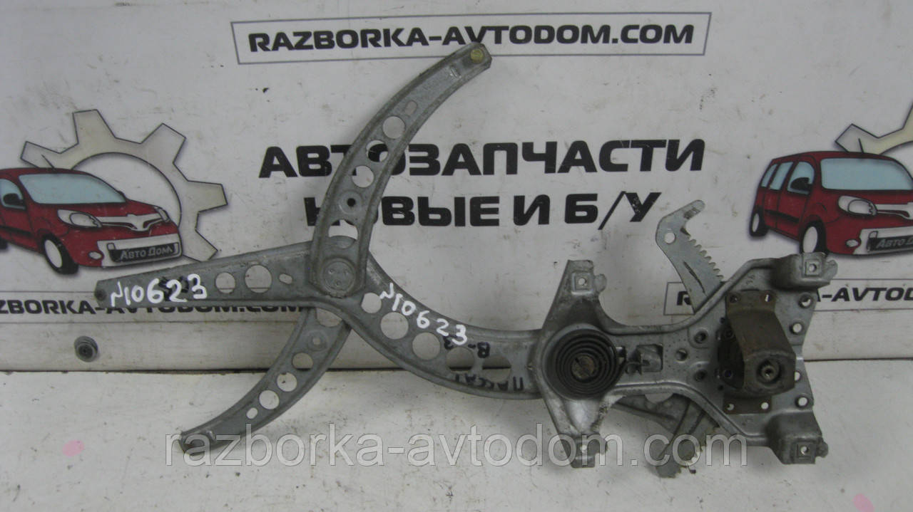 Склопідіймач передній правий (механічний) VW Passat B3, B4 (1988-1997) OE:357837402