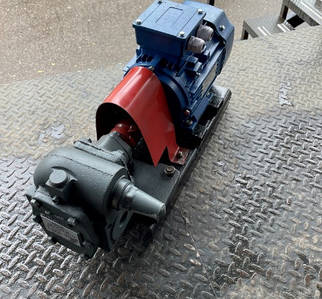 Шестеренний насос Ш 40-4-19,5/4 для нафтопродуктів Ш 40-4-19,5/4