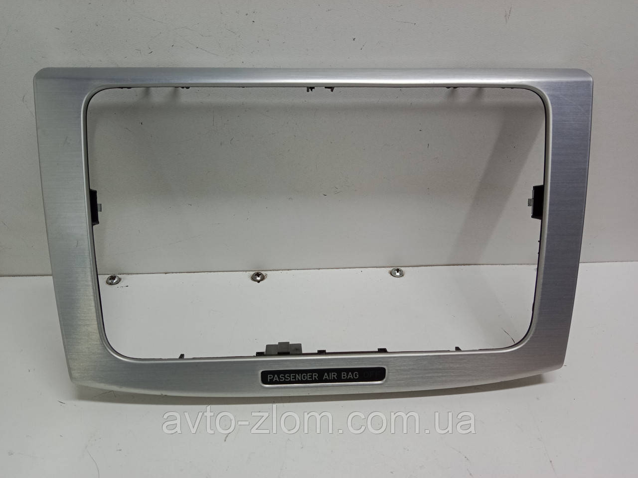 Рамка магнітоли Volkswagen Passat B6 Пасат Б6. 3C0858069., фото 1