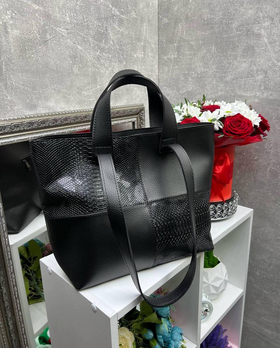 Жіноча сумка шоппер велика містка стильна чорна пітон шкірзам
