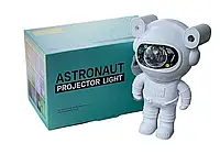 Нічник проєктор зоряного неба Космонавт Астронавт, лазерний світильник із пультом, LED нічник для дітей