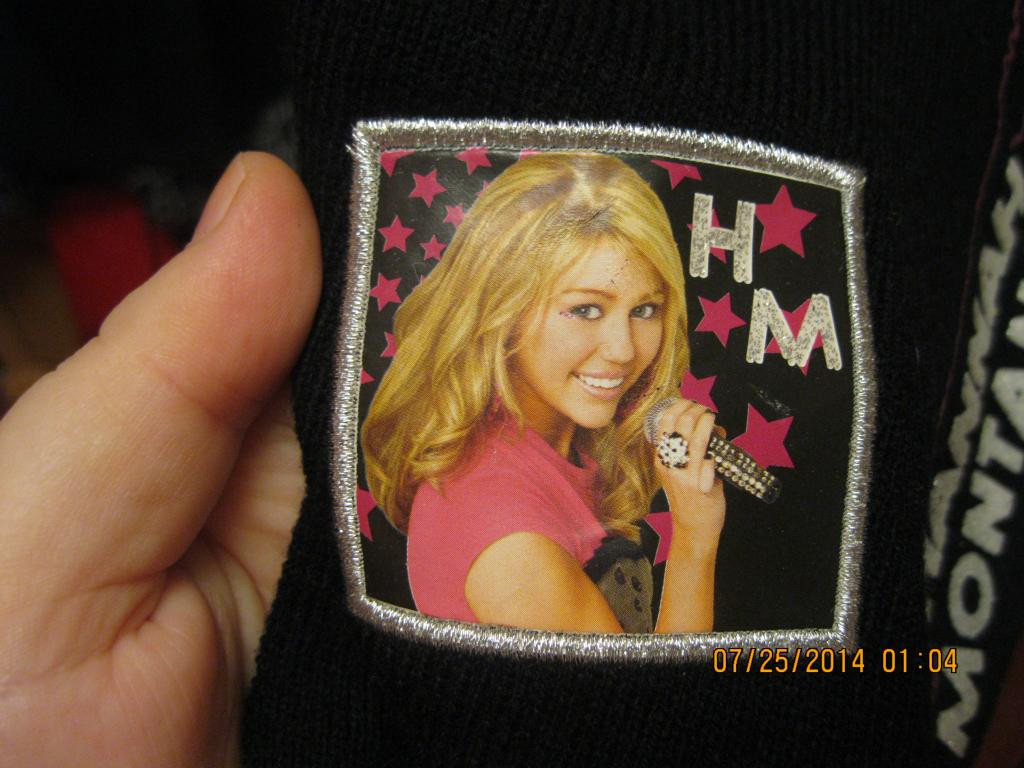 Шарф черный молодежный HANNAH MONTANA гитара - фото 1 - id-p367376734