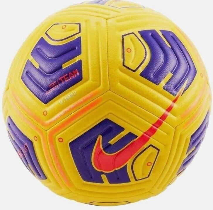 М'яч футбольний Nike Academy Team розмір 5 для ігор та тренувань аматорського рівня (CU8047-420)