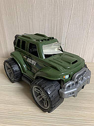 Машина військова позашляховик, якісний пластик, потужний бампер, великі колеса