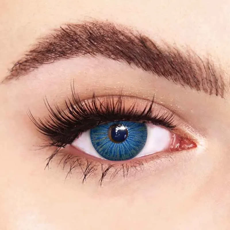 Ярко-синие контактные ЛИНЗЫ для глаз , отличное перекрытие своего цвета.+ КОНТЕЙНЕР для хранения. - фото 1 - id-p2048233752