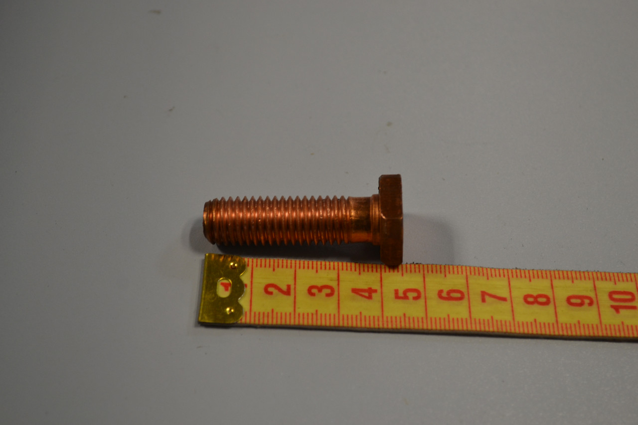 Болт М 12 втягуючого КАМАЗ