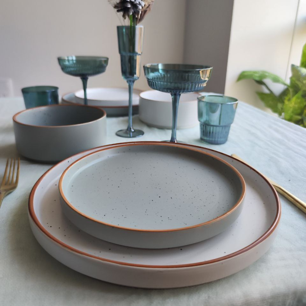 Красива тарілка Юпітер 27см тарілки для красивої подачі страв керамічні Тарілки круглі великі