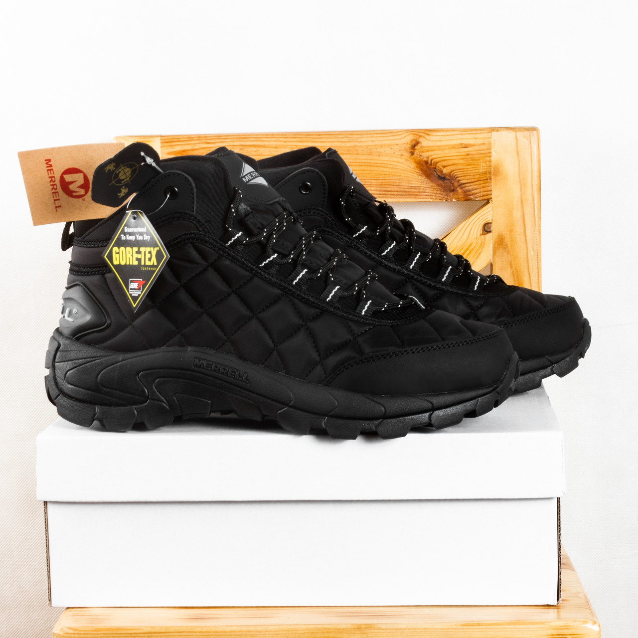 РОЗПРОДАЖ!! ЗИМОВІ Кросівки Черевики Merrell високі з хутром чорні з сірим написом, фото 1