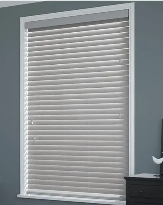 Дерев'яні жалюзі на вікно Faux Wood 50 мм, фото 1