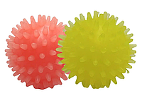 Набор игрушек для собак FOX TF-202 Мячи с шипами красный+желтый с запахом ванили 4 см