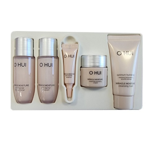 O HUI Miracle Moisture Special Gift Set Набір зволожувальних мініатюр