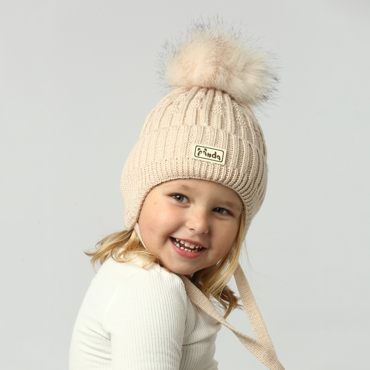 Шапки дитячі красиві теплі для дівчинки на 1 рік, Дитячі шапочки на зиму на 2 роки топлене молоко